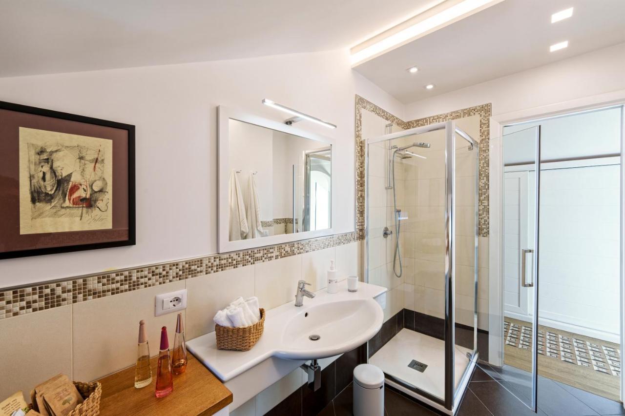 Maison Silvie فيكو إيكوينس المظهر الخارجي الصورة