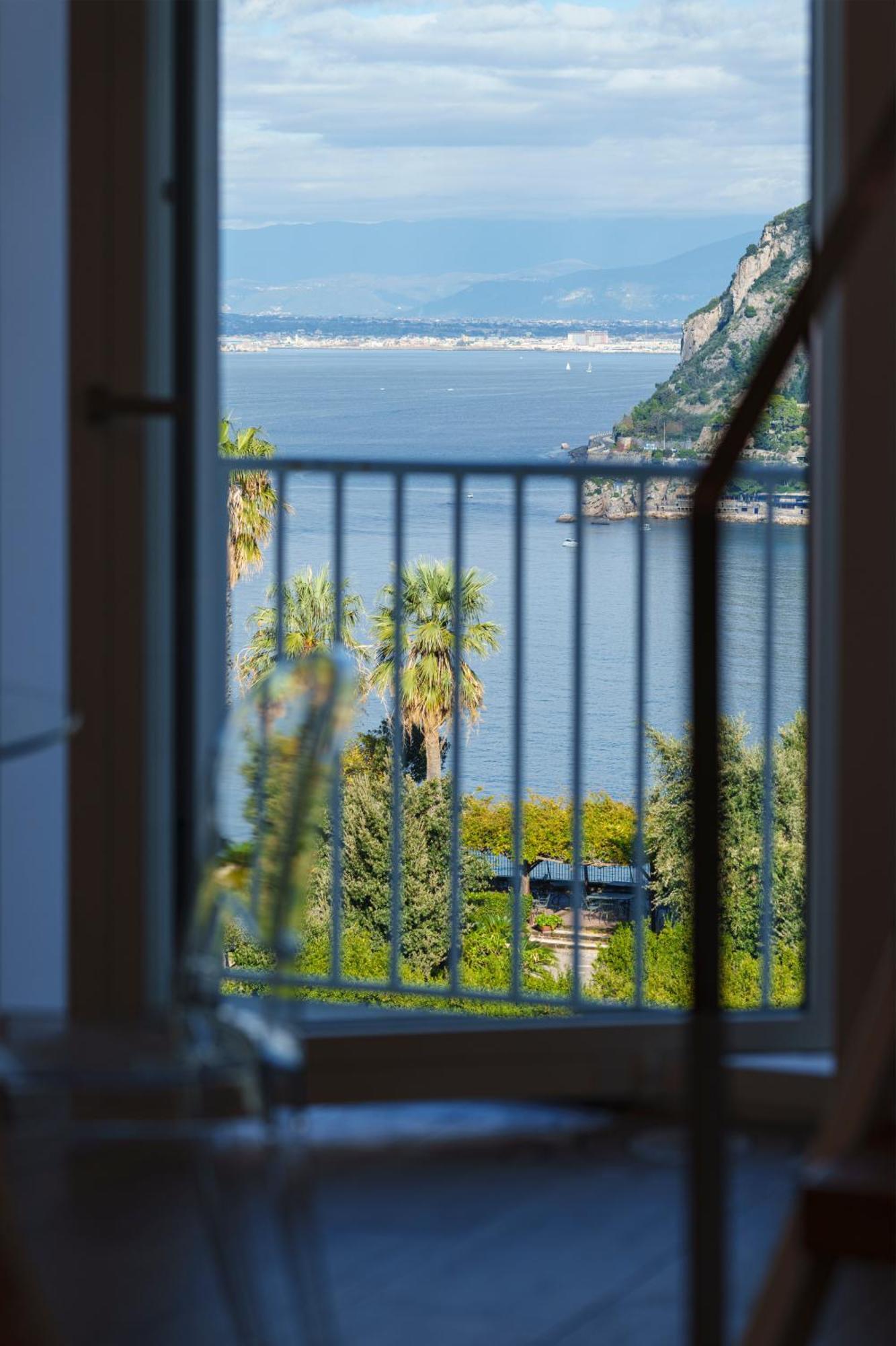 Maison Silvie فيكو إيكوينس المظهر الخارجي الصورة